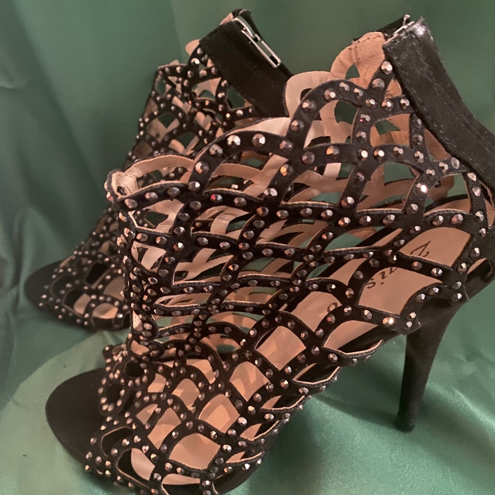 Black Dress Sandals